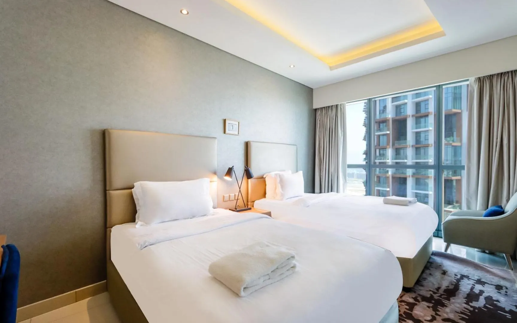 Stylish 2Br Paramount Apt Near Downtown Dubai 0*,  United Arab Emirates
